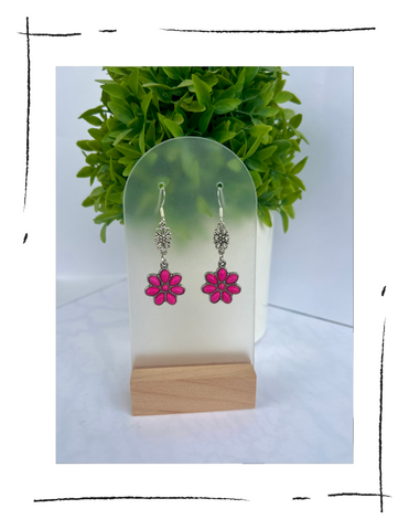 Hot Pink Daisy