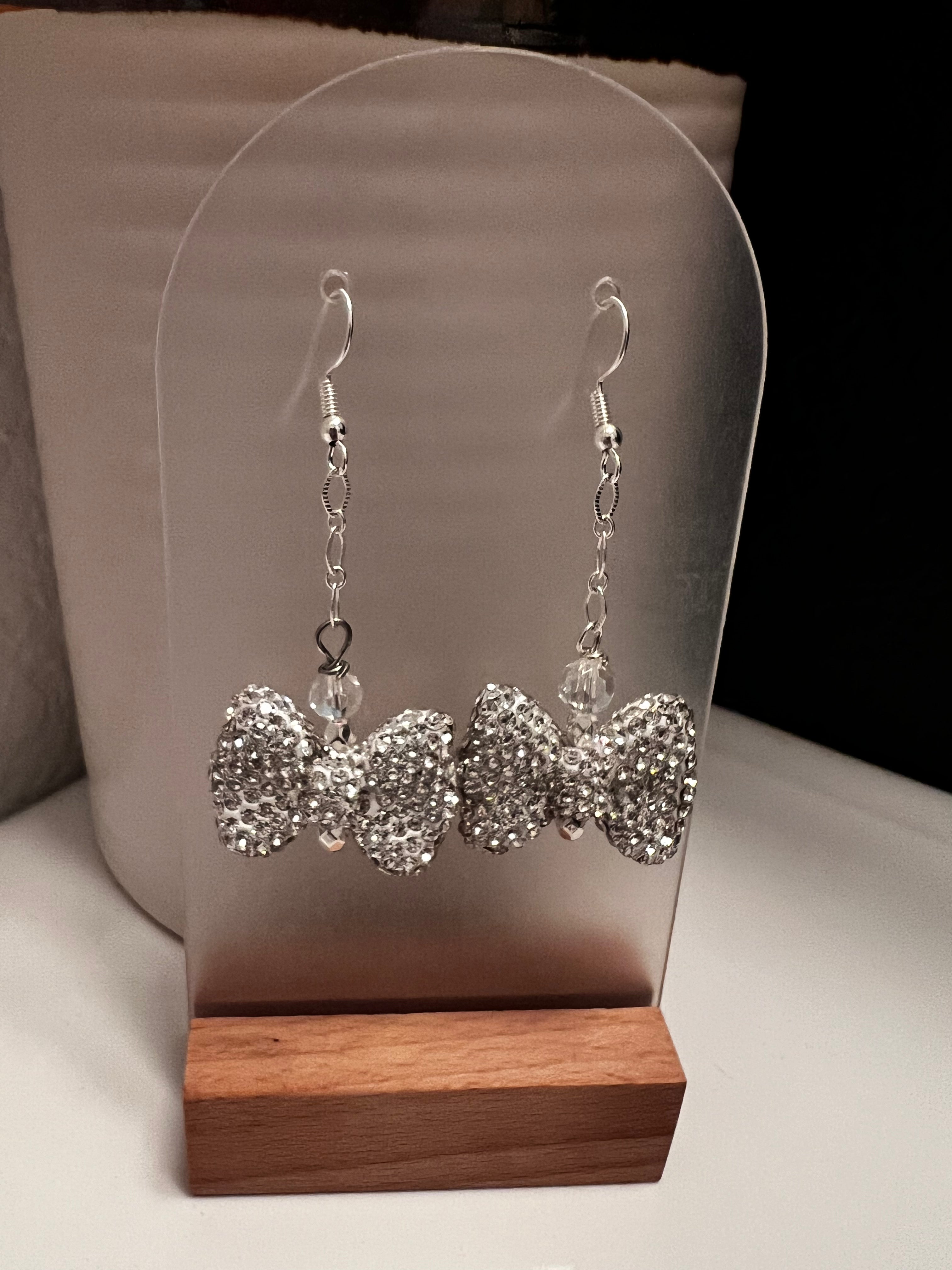 Sparkle Bow Glam