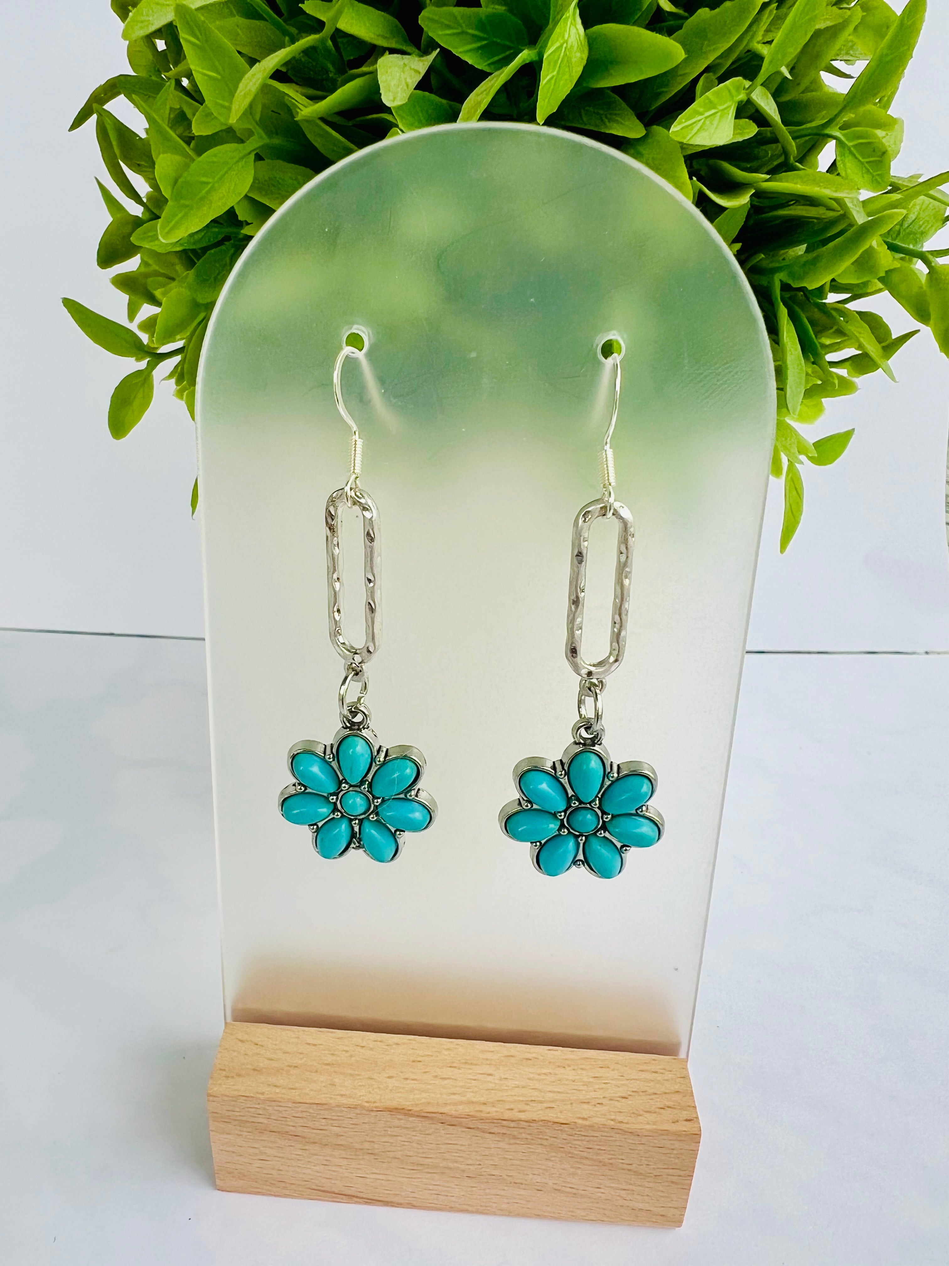 Turquoise Flora